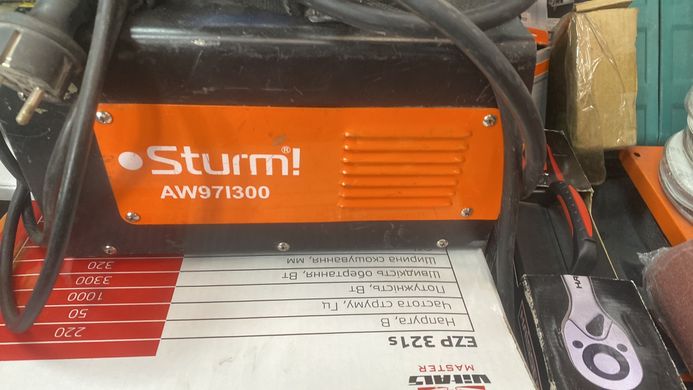Зварювальний інвертор Sturm! AW97I300 (кнопка, Extra Power) Б.У, Черный