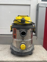 Пылесос Sturm VC7220Q для влажной и сухой уборки Б.У, Жёлтый