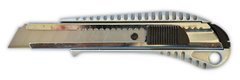 Нож металлический для ремонтных работ уплотненный 18мм Favorit | 13-260
