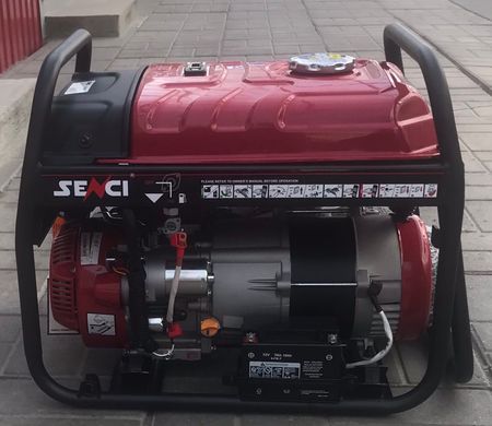 Бензиновий генератор 4.1 кВт Senci SC7000E