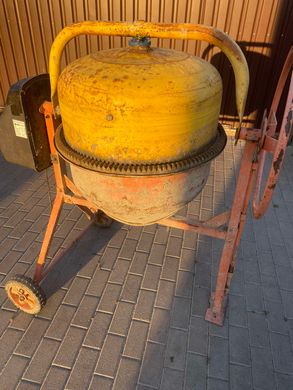 Бетономешалка Agrimotor CM 1510 ( Б.У ), Жёлтый